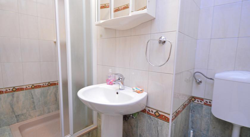 רוביני Rm Apartment Pusta מראה חיצוני תמונה