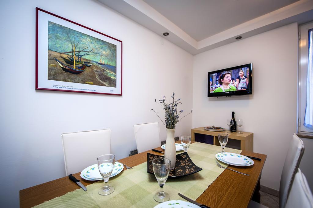 רוביני Rm Apartment Pusta מראה חיצוני תמונה